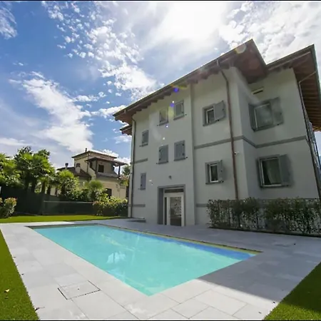 Regina Int.3 Appartamento Mezzegra