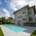 Regina Int.3 Appartement Mezzegra